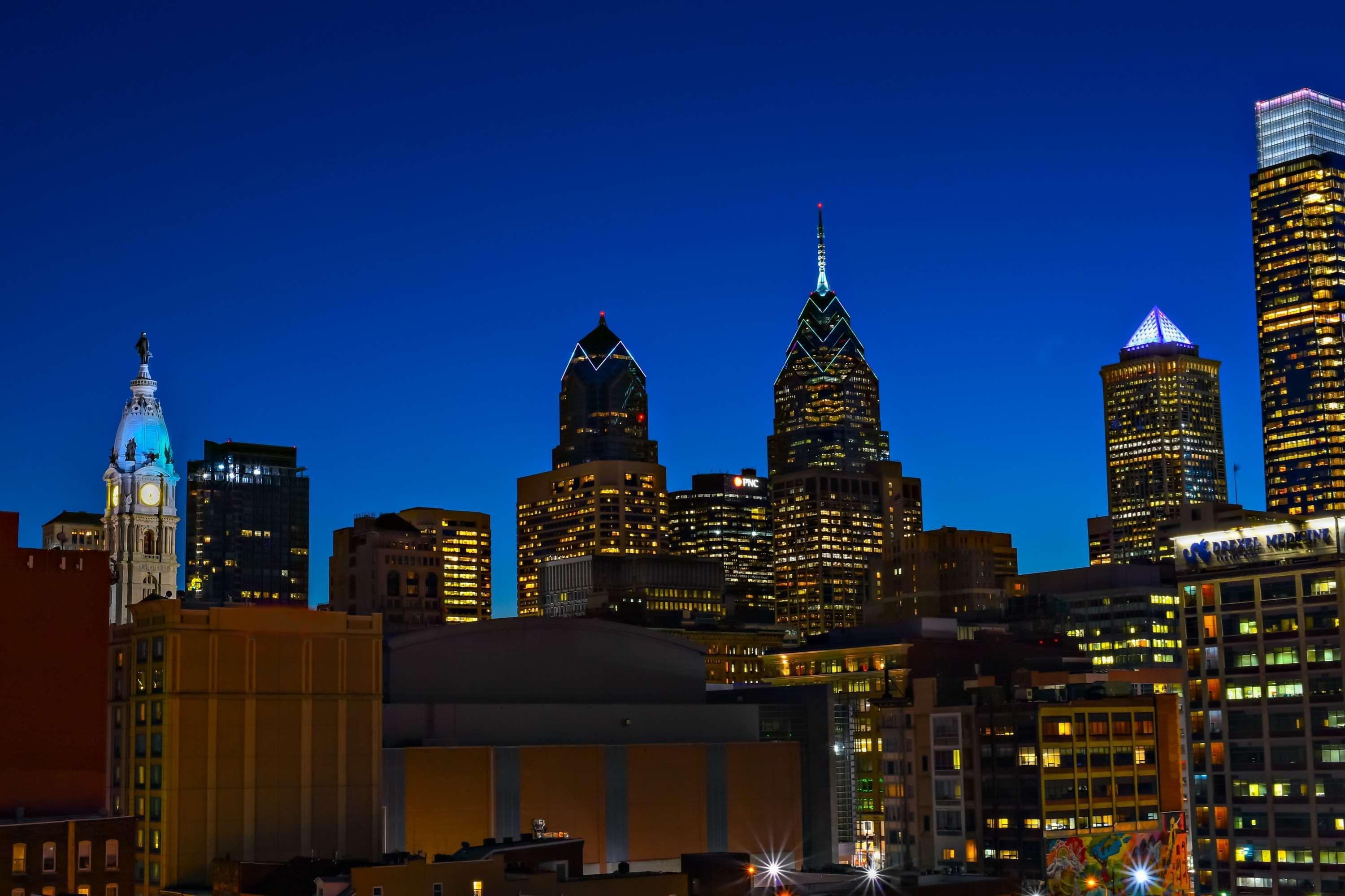 Best Western Plus Philadelphia Convention Center Hotel Exterior photo